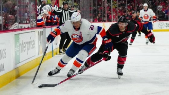 Islanders allow two third-period goals in 3-1 loss to Hurricanes – MASHAHER