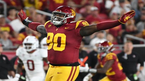 USC lineman Bear Alexander is pushing to become the Big Ten star the Trojans need – MASHAHER