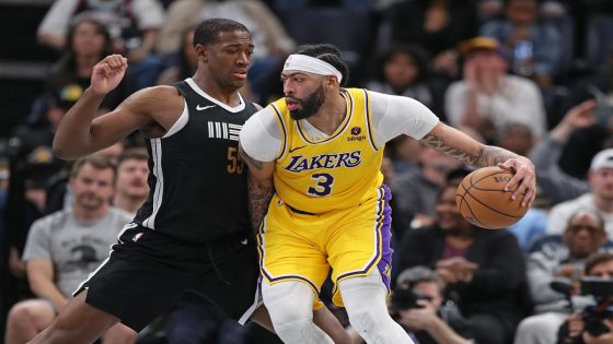 Lakers, Grizzlies played an extra 66 seconds in third quarter after game clock was ‘inaccurately set’ – MASHAHER