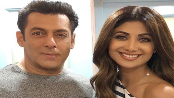 Shilpa Shetty visits Salman Khan’s residence with her mother after the firing incident : Bollywood News – MASHAHER