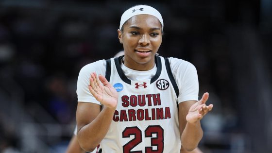 With a calming presence in Bree Hall, South Carolina now two games from perfect season – MASHAHER