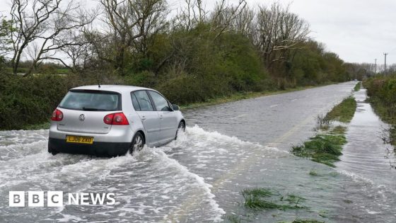 Flood warnings remain after gales and high tides – MASHAHER