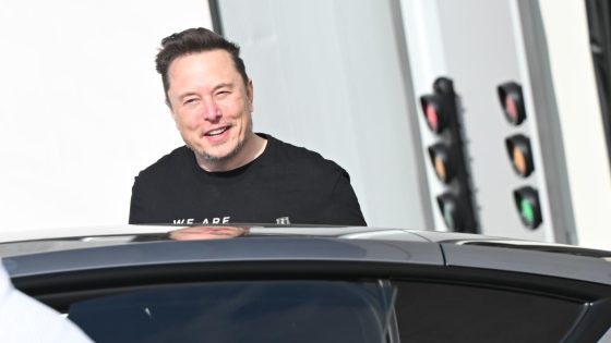 Tesla rises on robotaxi announcement: Trending ticker – MASHAHER