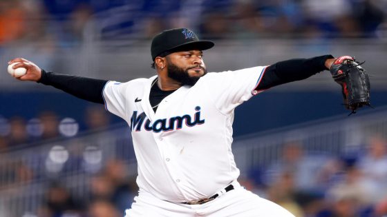 Rangers reportedly sign former All-Star pitcher Johnny Cueto to minor-league deal – MASHAHER