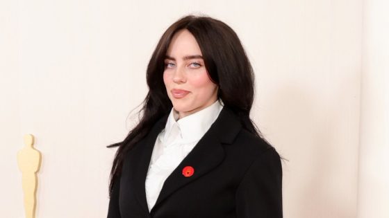 Billie Eilish Responds to Critics Over ‘Wasteful’ Vinyl Sales Comment – MASHAHER