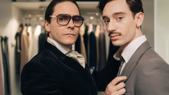 Becoming Karl Lagerfeld Trailer: Daniel Brühl as Fashion Designer – MASHAHER