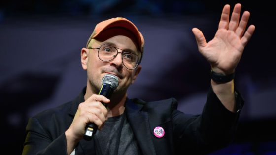 Steve Burns Calls ‘Quiet on Set,’ Nickelodeon Allegations ‘Heartbreaking’ – MASHAHER