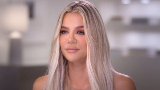 Khloé Kardashian Got Into The Comments On Her Latest Post And Clapped Back At A Mean-Spirited Fan Who Roasted Her Face – MASHAHER