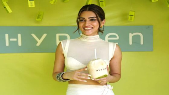 Kriti Sanon hosts sundowner to promote the latest range of sunscreen for her skincare brand HYPHEN : Bollywood News – MASHAHER