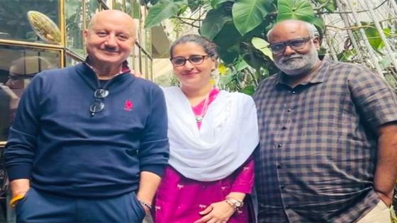 Lyricist Kausar Munir joins Anupam Kher in his directorial Tanvi the Great, shares photo with MM Keeravani : Bollywood News – MASHAHER