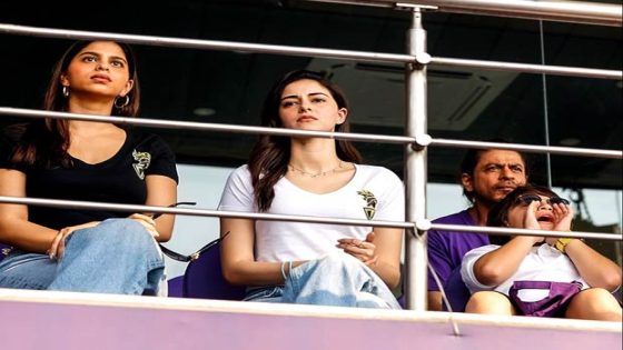 Shah Rukh Khan receives roaring welcome at Eden Gardens; Suhana Khan, AbRam Khan and Ananya Panday join KKR vs LSG match, see pics and videos : Bollywood News – MASHAHER