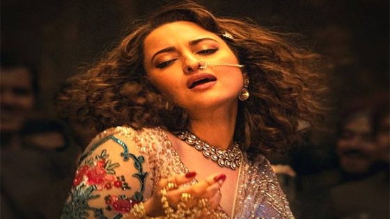 Sonakshi Sinha makes history on Sanjay Leela Bhansali set, nails ‘Tilasmi Bahein’ in one take : Bollywood News – MASHAHER