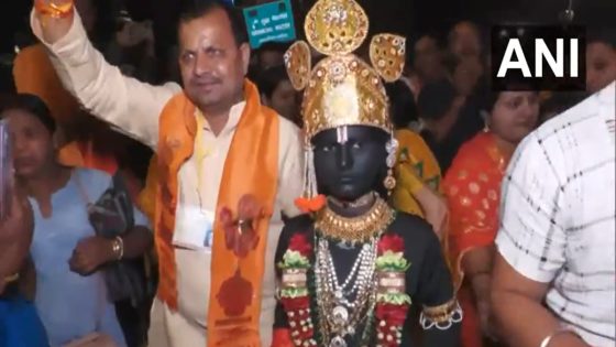 Boy Dressed As Ram Lalla For Ram Navami Celebrations In Ayodhya – MASHAHER