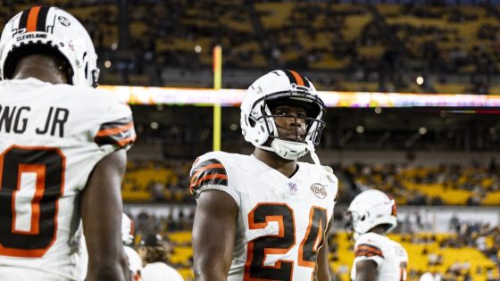 Nick Chubb agrees to lower base salary in revised contract with Browns – MASHAHER