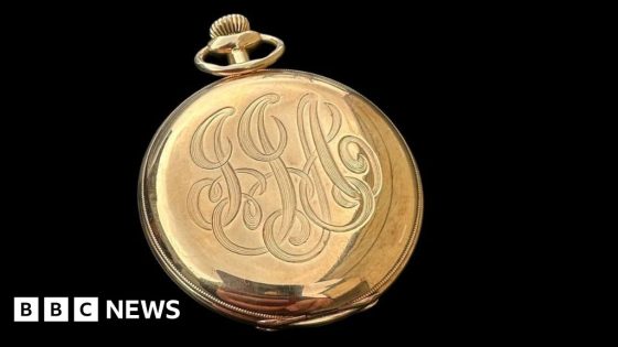 Titanic gold pocket watch sells for £900k – MASHAHER