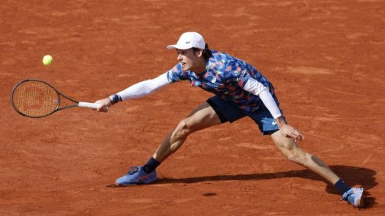 De Minaur downs Nadal – on the king of clay’s own court – MASHAHER