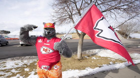 Oklahoma judge orders Kansas City Chiefs superfan ‘ChiefsAholic’ to pay $10.8M to bank teller – MASHAHER