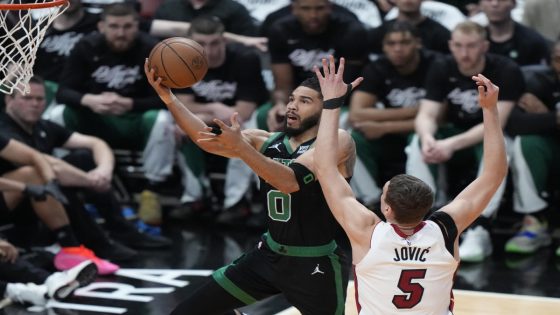 NBA Playoffs: Celtics flex muscle to take 2-1 lead over Heat – MASHAHER