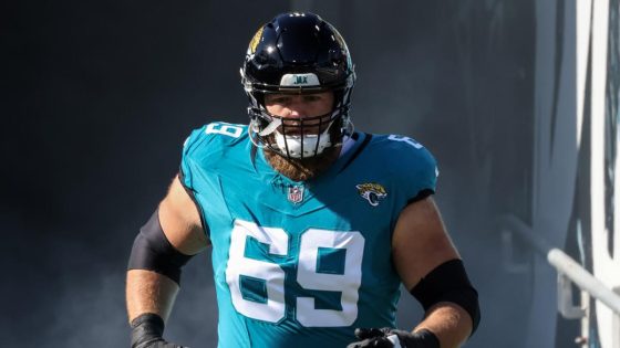 Jaguars re-sign Tyler Shatley – Yahoo Sports – MASHAHER