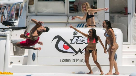 Best images from Boca Bash, the wild boating party on Lake Boca Raton – MASHAHER