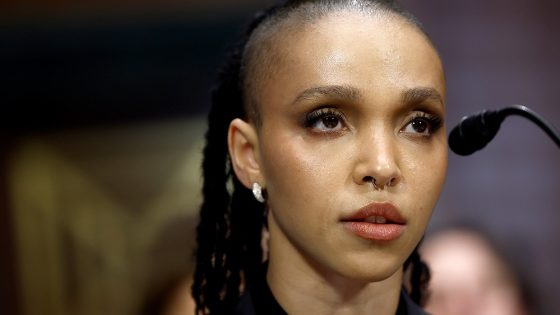 FKA Twigs Reveals She Developed Her Own Deepfake in Congressional Testimony – MASHAHER