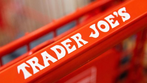 Trader Joe’s pulls fresh basil from shelves in 29 states after salmonella outbreak – MASHAHER