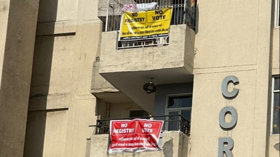 Lok Sabha polls: NCR homebuyers holds protest seeking registry of their flats or else they won’t vote – MASHAHER