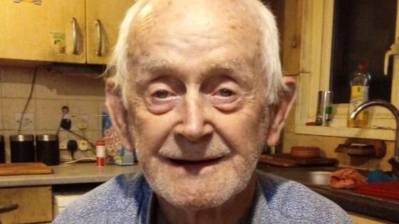 Man admits killing 87-year-old who was fatally stabbed while riding mobility scooter | UK News – MASHAHER