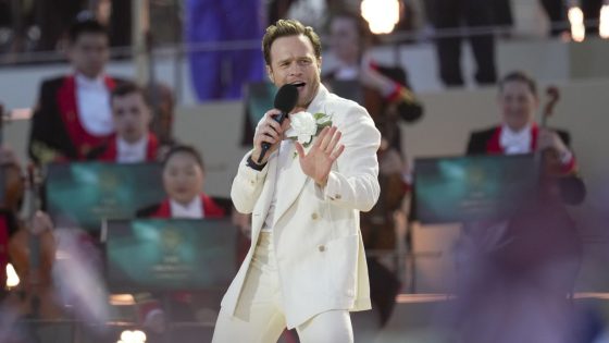 Singer Olly Murs welcomes first child with wife | Ents & Arts News – MASHAHER