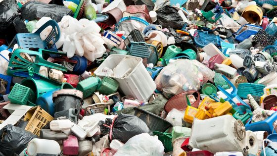 Plastic crisis ‘out of control’ as 1.7 billion pieces thrown away weekly in UK | UK News – MASHAHER