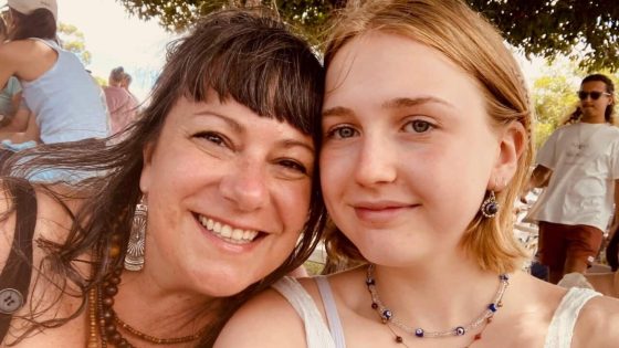 Anorexia recovery: Mother and daughter talk about how eating disorder developed – MASHAHER