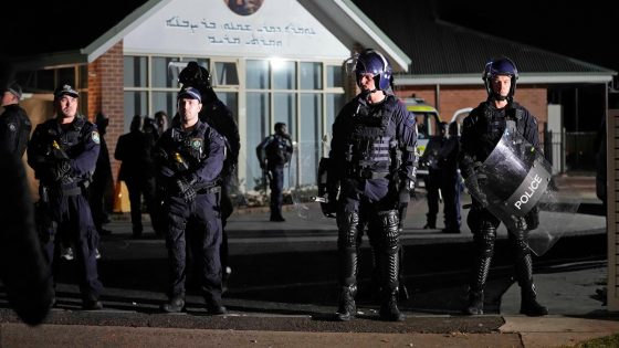 Teens plotted to buy guns, attack Jewish people after Sydney stabbing: police – MASHAHER