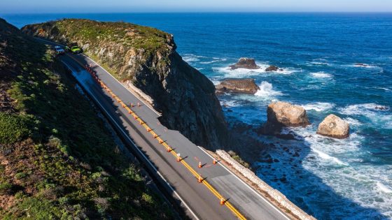 Motorists creep along 1 lane after part of California’s iconic Highway 1 collapses – MASHAHER