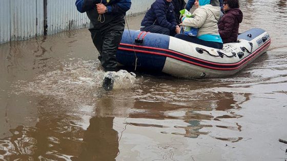 Thousands are evacuated after floods break a dam in the Russian city of Orsk – MASHAHER