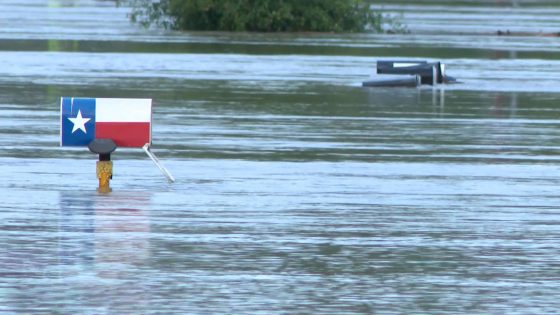 Eye Opener: Storms bring flooding to Texas, tornadoes in the forecast – MASHAHER