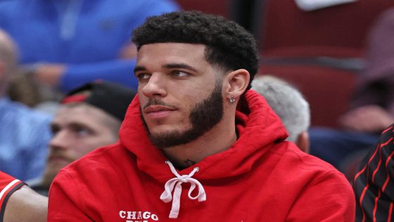 New Lonzo Ball workout video shows him moving comfortably, making sharp turns – MASHAHER