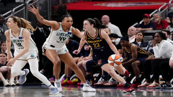 Caitlin Clark struggles in first home game as Indiana Fever lose 102–66 to New York Liberty – MASHAHER