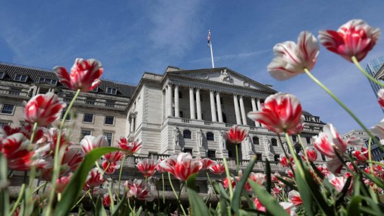 Bank of England keeps interest rates at 16-year high – MASHAHER