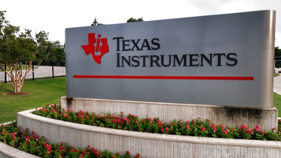 Activist Elliott takes $2.5 billion stake in Texas Instruments – MASHAHER