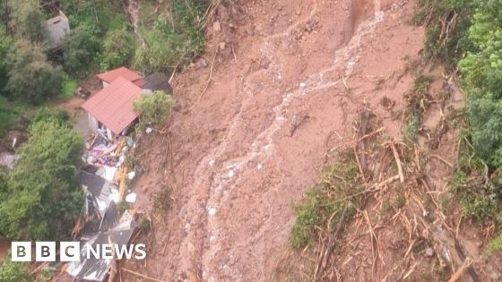 Residents stranded on rooftops after deadly Brazil floods – MASHAHER