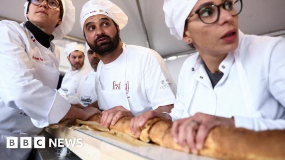 French bakers beat world record for longest baguette – MASHAHER