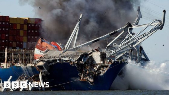 Baltimore bridge blown up in controlled demolition – MASHAHER