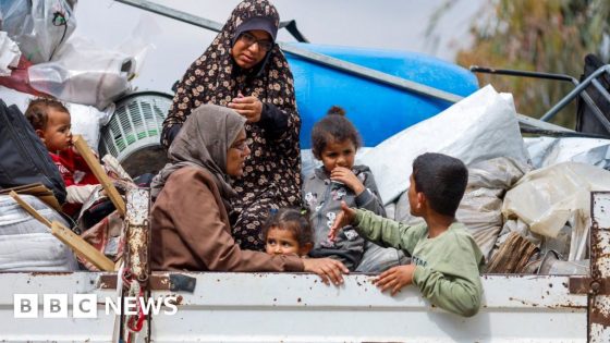 Gaza war: Almost 450,000 people have fled Rafah in a week, UN says – MASHAHER