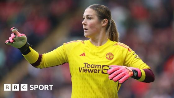 Mary Earps: England goalkeeper says her Manchester United future is ‘up to the club’ – MASHAHER