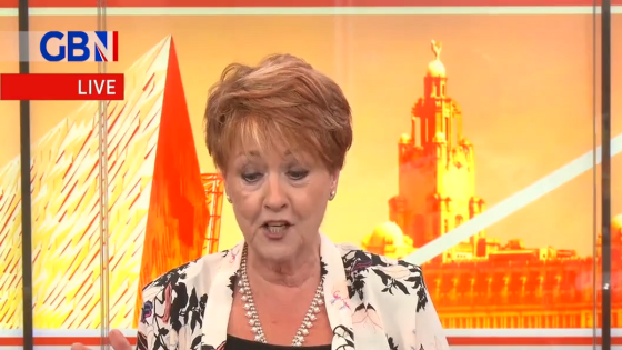 Anne Diamond claims paramedics left ‘white with fear’ as she details new health – MASHAHER