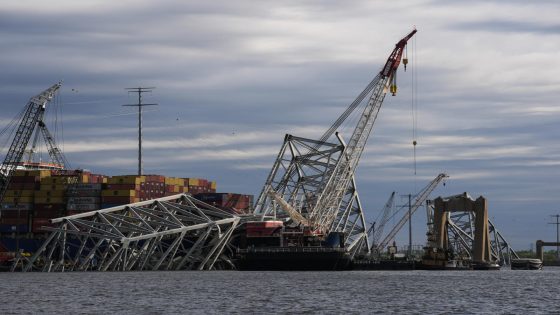 Dali crew will stay on board during controlled demolition to remove fallen bridge from ship’s deck – MASHAHER