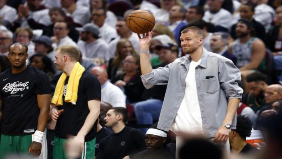 NBA playoffs: Celtics C Kristaps Porzingis could return from calf injury as soon as Game 4 vs. Pacers – MASHAHER