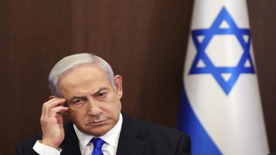 Netanyahu won’t agree to hostage deal unless it polls well for him, Israeli families say they were told – MASHAHER