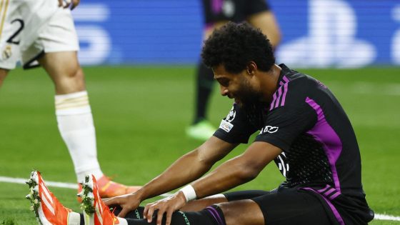 UCL 2023-24 Semifinal: Bayern Munichâs Serge Gnabry subbed off due to injury against Real Madrid – MASHAHER