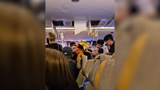 Man dies after turbulence on Singapore Airlines flight – MASHAHER